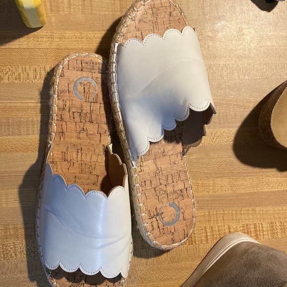 Size 10 flats - Picture 3 of 4